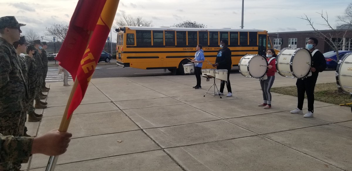 CCPSEVHS's tweet photo. EVHS Drumline and JROTC welcomes our rising 9th graders for visitation day. Thank you Drumline and JROTC!! Go Cyclones! https://t.co/YyRHXkRETl