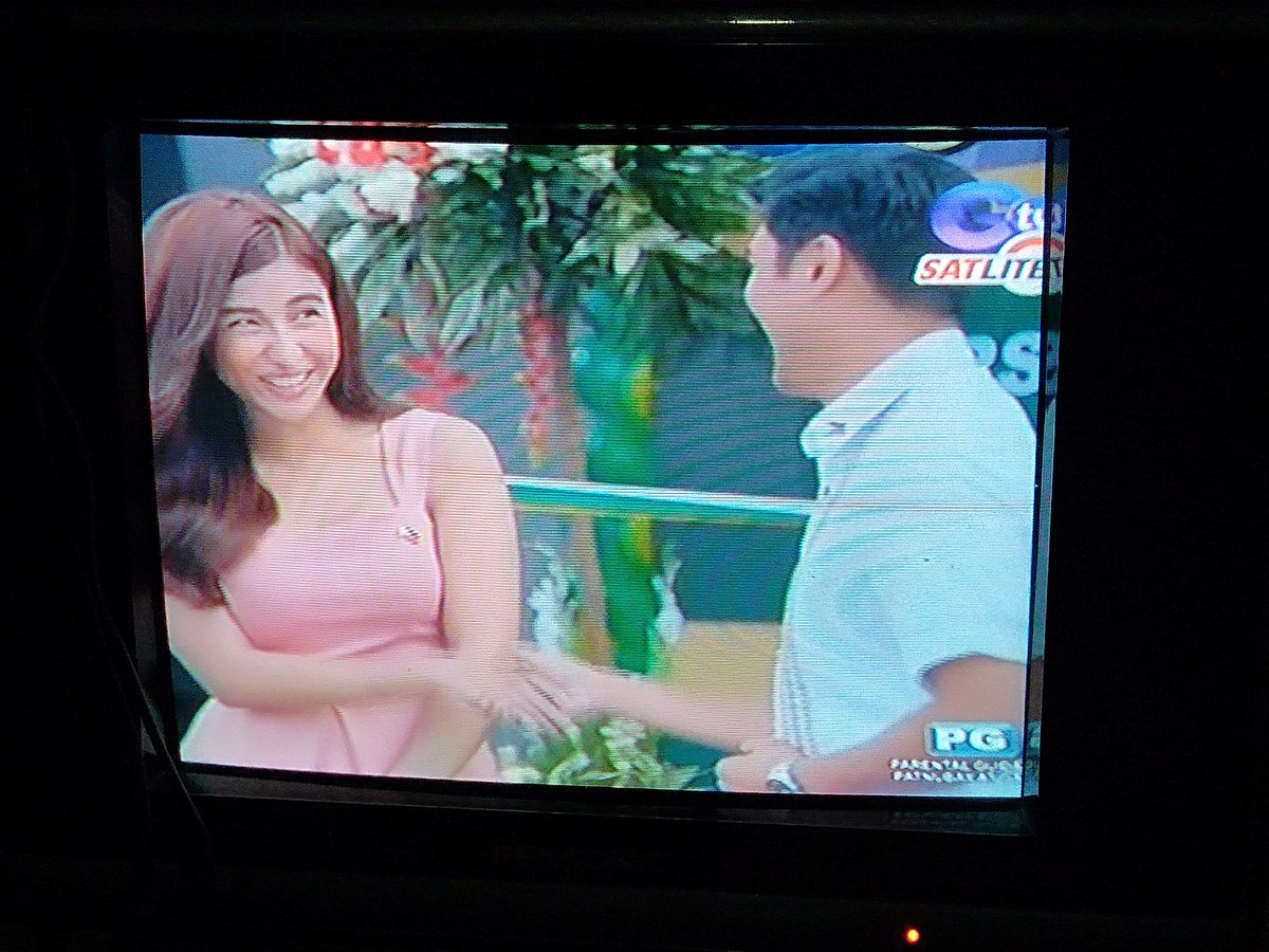 rosemarieanda's tweet photo. Tuwang tuwa yarn..my papick up line pa..
#FirstLadyAtMayorMoises
@sanya_lopez @SanyaWarriors https://t.co/yvkUafjaf3