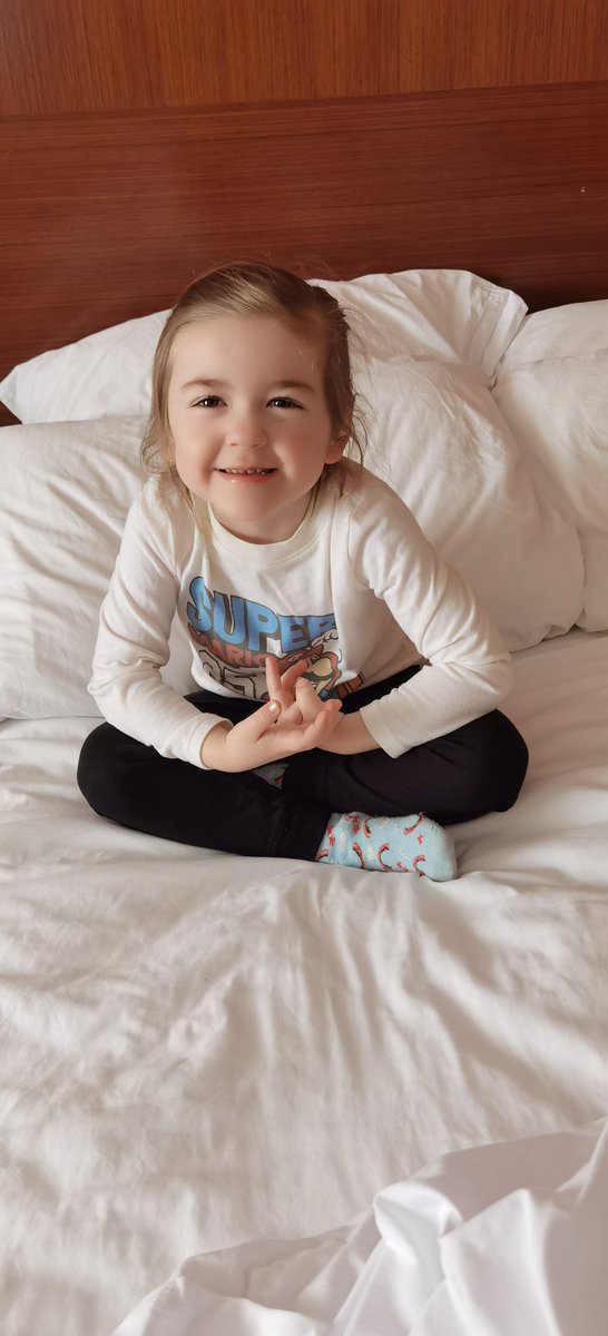 StaticChu's tweet photo. This brave girl is back from her surgery, everything went great! Big thanks to the staff at the @JanewayNL. Please consider making a donation to them, link in the reply section!  
#extralife #janewaynl #changekidshealth https://t.co/d1hMMmYnOy