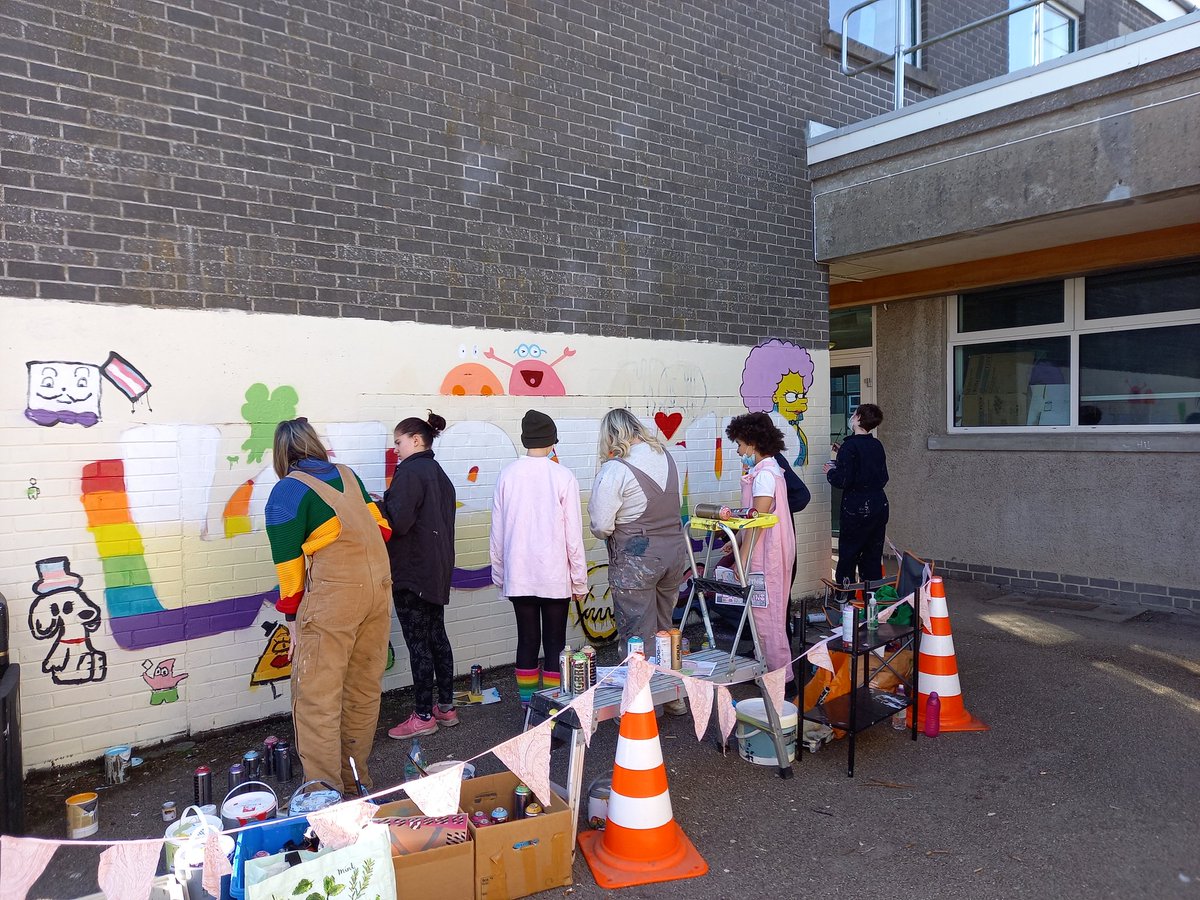 A beautiful sunny afternoon to promote a beautiful sunny message...Love Wins <a href="/hzh_alliance/">Hazlehead Academy Equality Alliance</a>