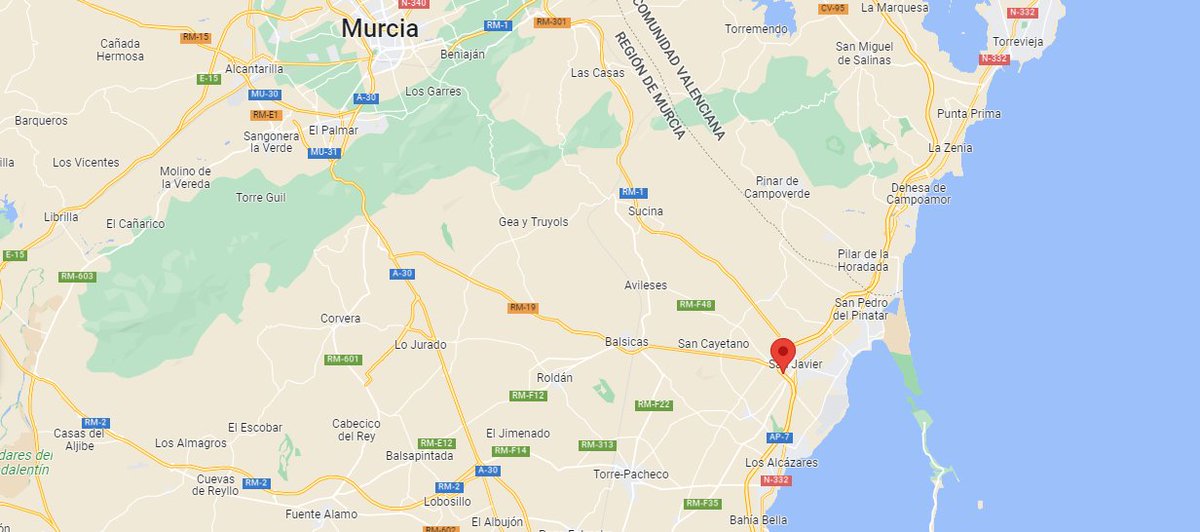 La_SER's tweet photo. Tragedia en la AP-7: una pareja y su bebé fallecen en un accidente de tráfico en San Javier; otros dos hijos sobreviven y están muy graves 
https://t.co/0N59GerYms https://t.co/7RhLBZPSmB