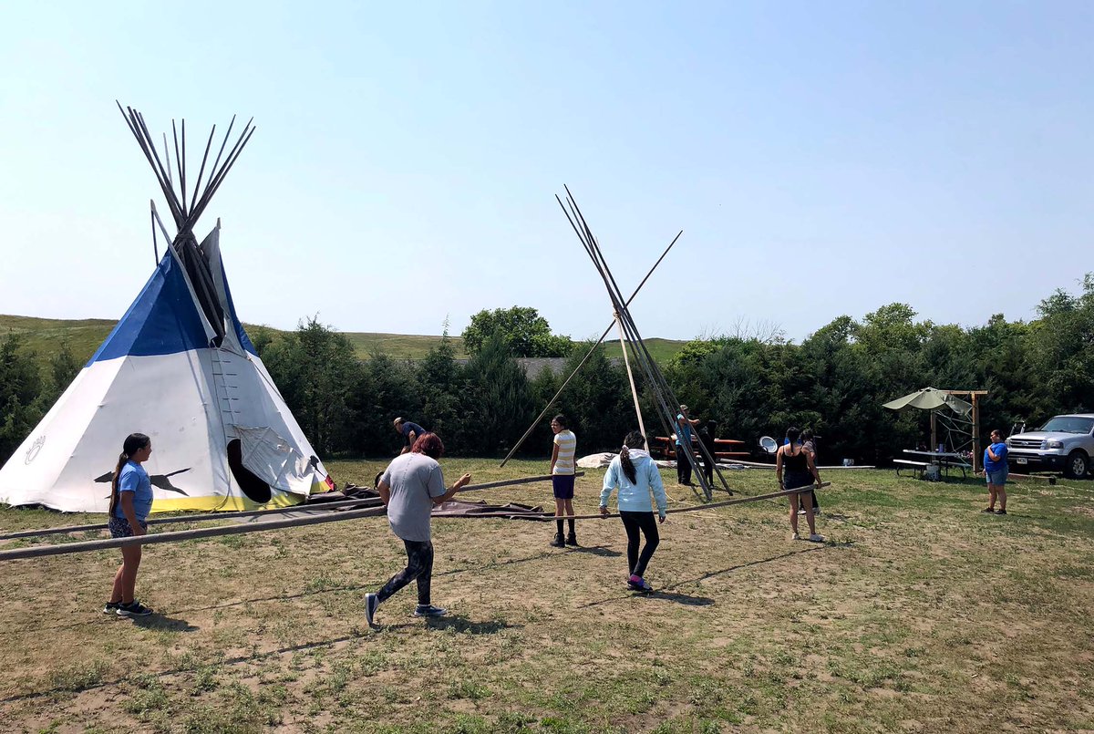 We’re happy to share our newest partner <a href="/YouthLakota/">Lakota Youth Development</a>, a non-profit serving the youth of the Rosebud tribal nations in South Dakota. The organization's mission is to reclaim Lakota language, culture &amp; spirituality through culturally based strategies.
treadright.org/projects/lakot…