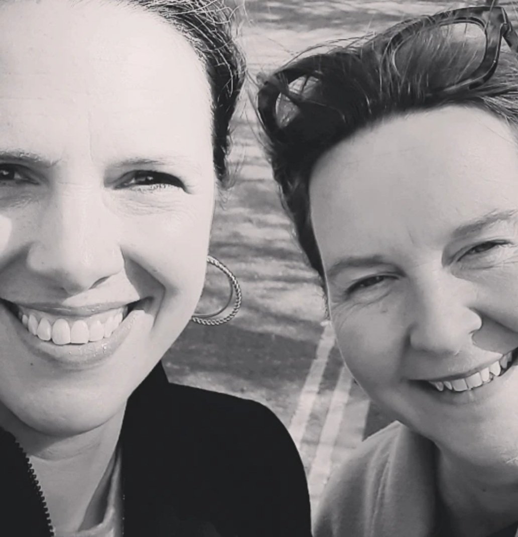 Head2HeartBooks's tweet photo. Ellie @SpeakingofBks has been a superstar over the past few weeks taking bookings for my author visits - it's a real treat having her alongside me on a school visit today.#authorvisit #authorvisits #author #authoragent @clutherauthor #eyfs #ks1 #speakingofbooks #bigemotions https://t.co/6ko5UmWMFp