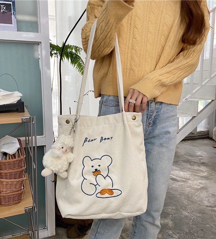 jakaikaaa's tweet photo. =͟͟͞♡ Price : 169฿.- | 𝚌𝚘𝚍𝚎: 𝟶𝟺𝟶
εїз มี2สี  ชมพู ขาว | ส่งฟรี ใบต่อไป+5
εїз วัสดุ : ผ้าลูกฟูก 
εїз ขนาด : กว้าง 33*สูง 36*กว้างฐาน 12 cm 
εїз สายสะพายยาว 30 cm
εїз ใส่A4 / ไอแพดได้💖

#กระเป๋าผ้า #กระเป๋าไอแพด #กระเป๋า #กระเป๋าสะพายข้าง #รับตัวแทน #กระเป๋าเกาหลี https://t.co/rvSI2g9neO