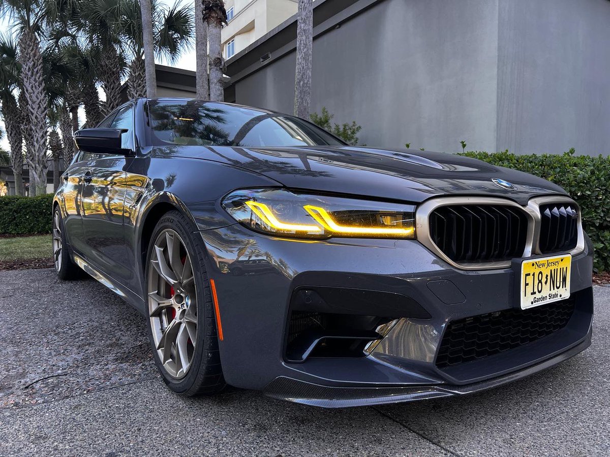 javiermota's tweet photo. Todays #assingment drive the 2022 @bmwm M5 with its 4.4L V8 627 HP engine for 382 miles from the @ameliaislandconcours to Miami! Here we go! https://t.co/OVa2hpTAN3