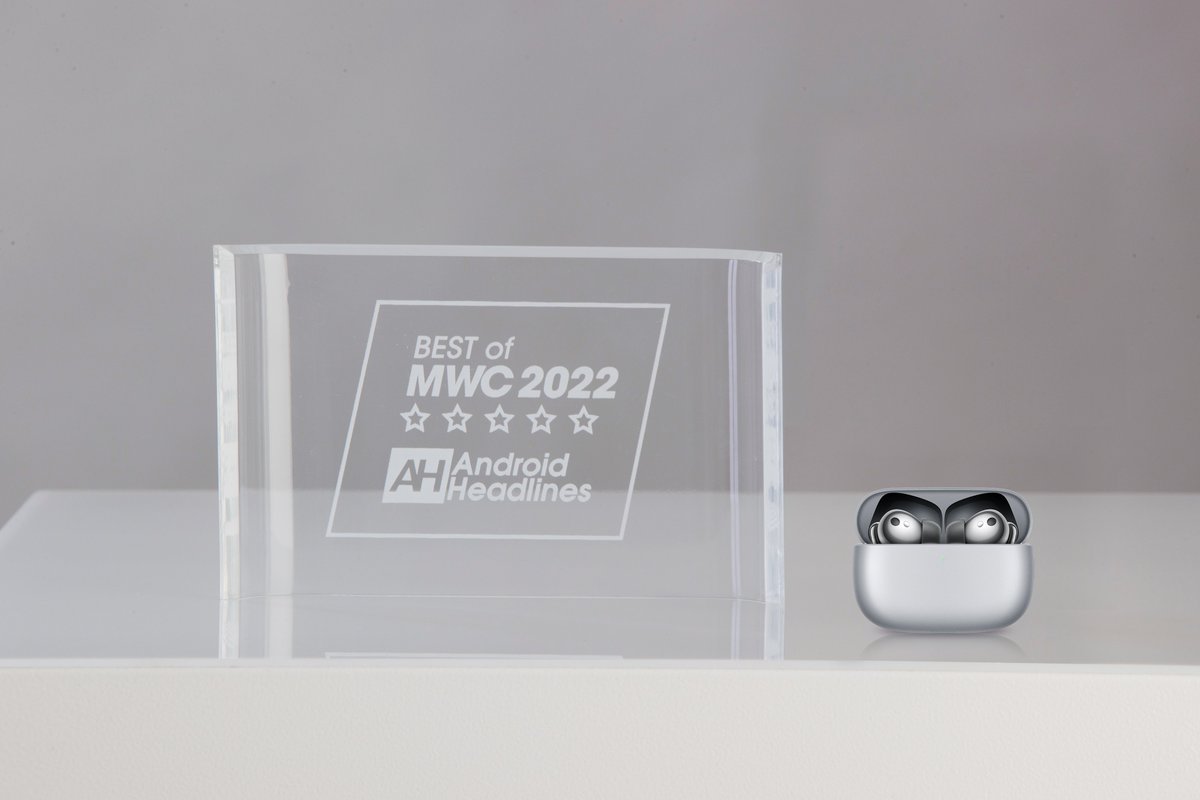 AlexWangXi's tweet photo. HONOR showed up at #MWC22 and won a total of 29 awards! More than half of the awards went to our hero the #HONORMagic4 Series. Take a look at the trophies won by #ThePowerofMagic! 
@AndroidAuth
 
@androidcentral
 
@Androidheadline
 
@Phandroid https://t.co/836fkUMEGM