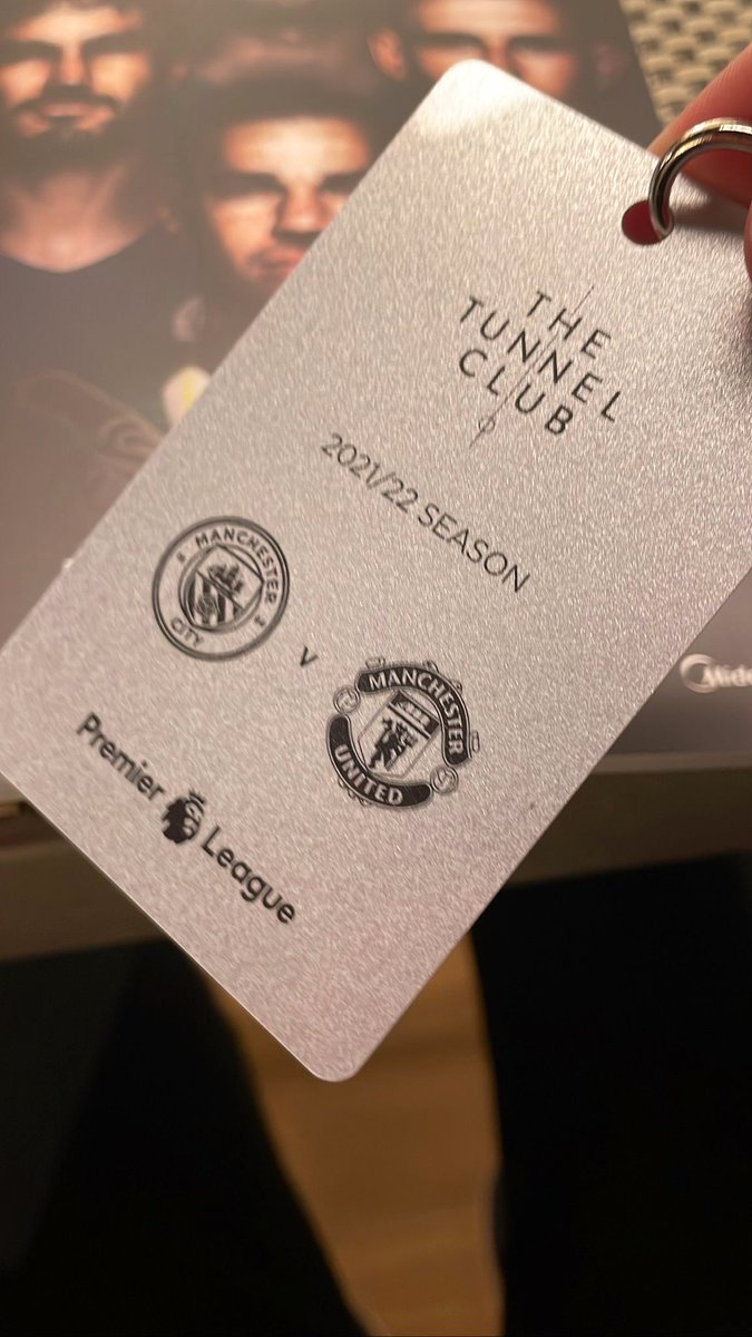 AndTheNewAgency's tweet photo. Our kind of Sunday 🤩

#AndTheNew headed North this weekend to the Manchester Derby, courtesy of clients @tecnomobile and @mancity! 🔵🔴

A big thanks to both for hosting us to mark our highly-successful #AnnounceYourself augmented reality campaign! 💪

#ManCity #MUFC #AgencyLife https://t.co/WSvwLvLqvc