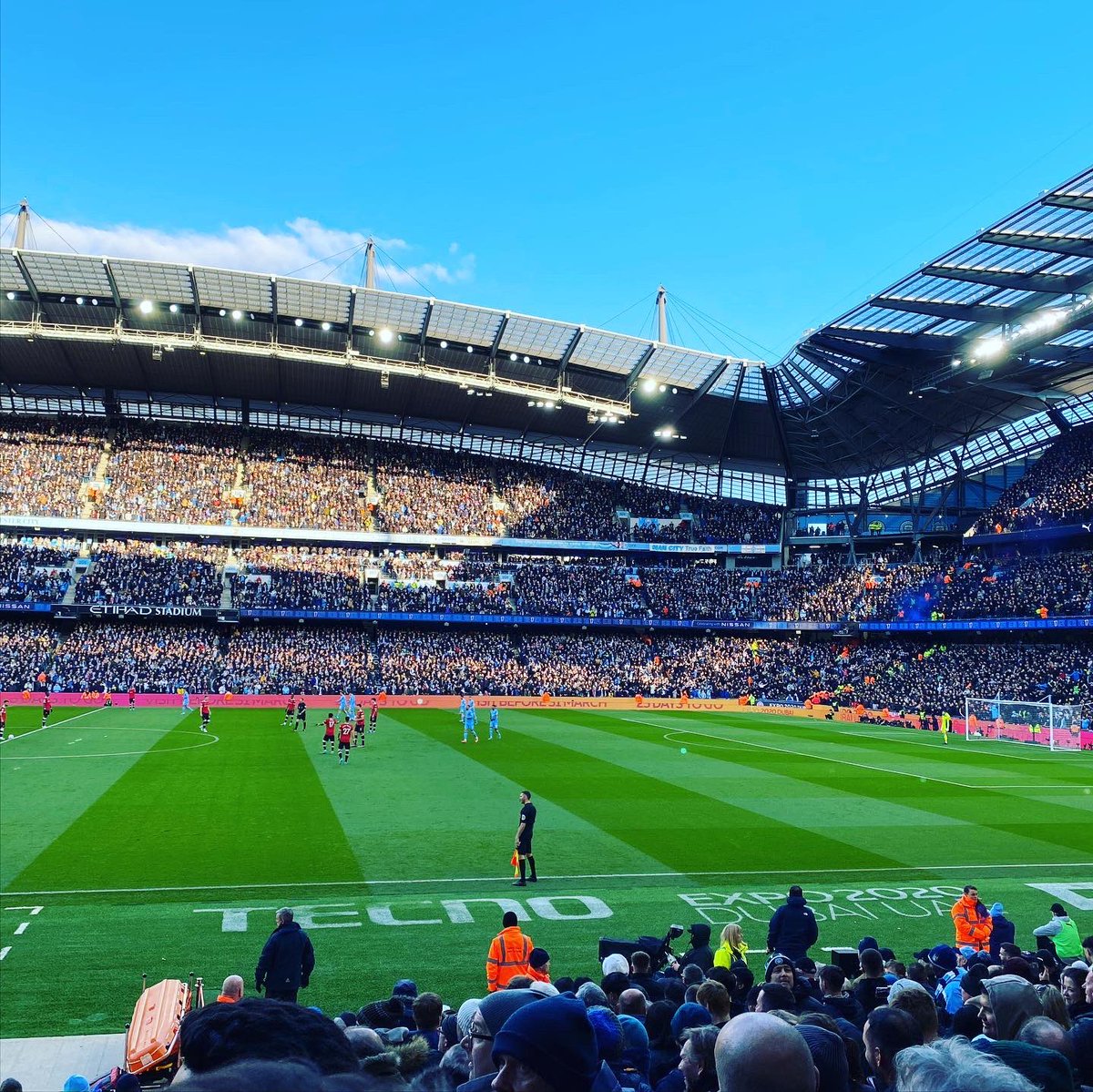 AndTheNewAgency's tweet photo. Our kind of Sunday 🤩

#AndTheNew headed North this weekend to the Manchester Derby, courtesy of clients @tecnomobile and @mancity! 🔵🔴

A big thanks to both for hosting us to mark our highly-successful #AnnounceYourself augmented reality campaign! 💪

#ManCity #MUFC #AgencyLife https://t.co/WSvwLvLqvc