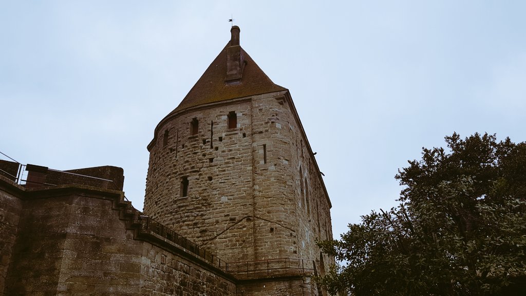 PicturesRenard's tweet photo. 2/ Carcassonne 
#photography 
#photooftheday
#nftphotography 
#NFTphotographers https://t.co/kOROT1TdjW