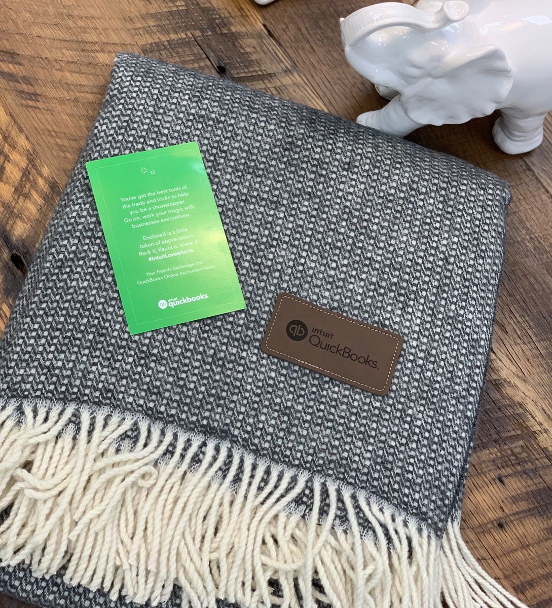 Shaynaco_LLC's tweet photo. Thank you @QuickBooks for recognizing Lei’s QuickBooks Payroll Certification! She is truly amazing and we sure are grateful to have her on our team. #IntuitLovesAccts #QuickBooks https://t.co/HEyKeHYPZj
