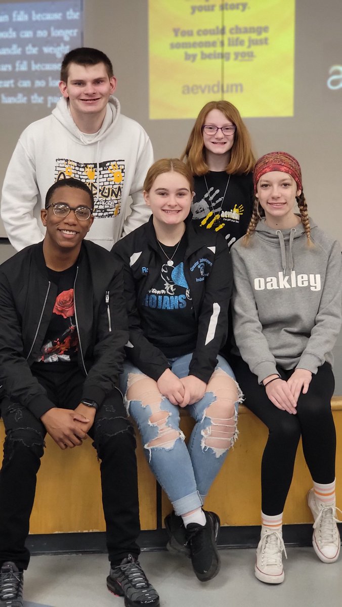 JHS Interact Club tweet media