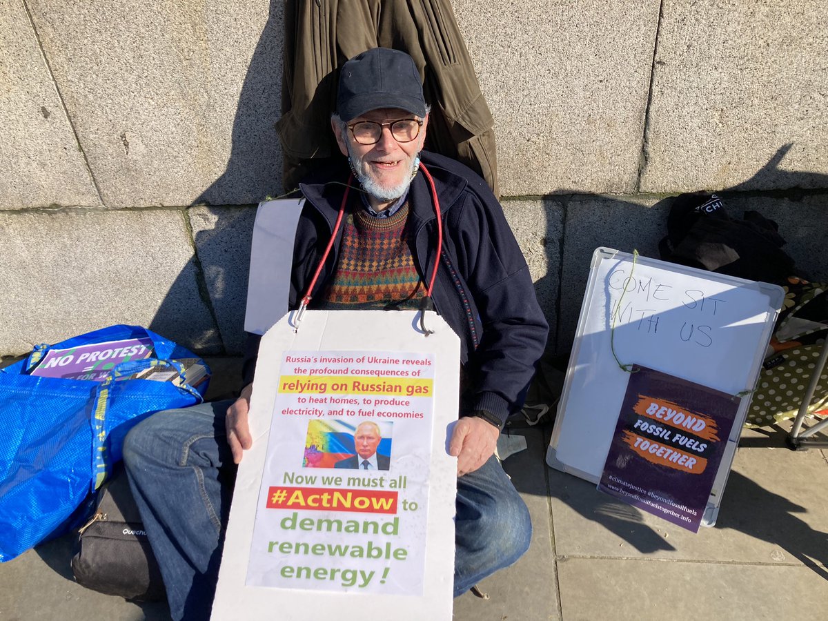 beyondfft's tweet image. Tony is on to hold the vigil #BeyondFFT overnight 11-6. Could you join him? Let us know.