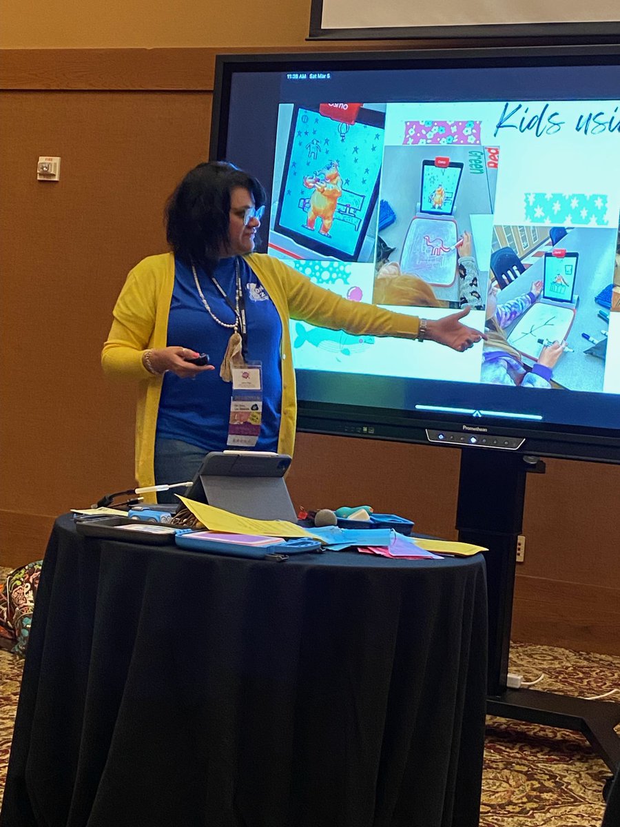jam4art73's tweet photo. JoAnn Mayo, Art Teacher, Presenting at TECHCON22 Creativity in the Classroom@CPSB_CTE https://t.co/J3Ga92xrQj