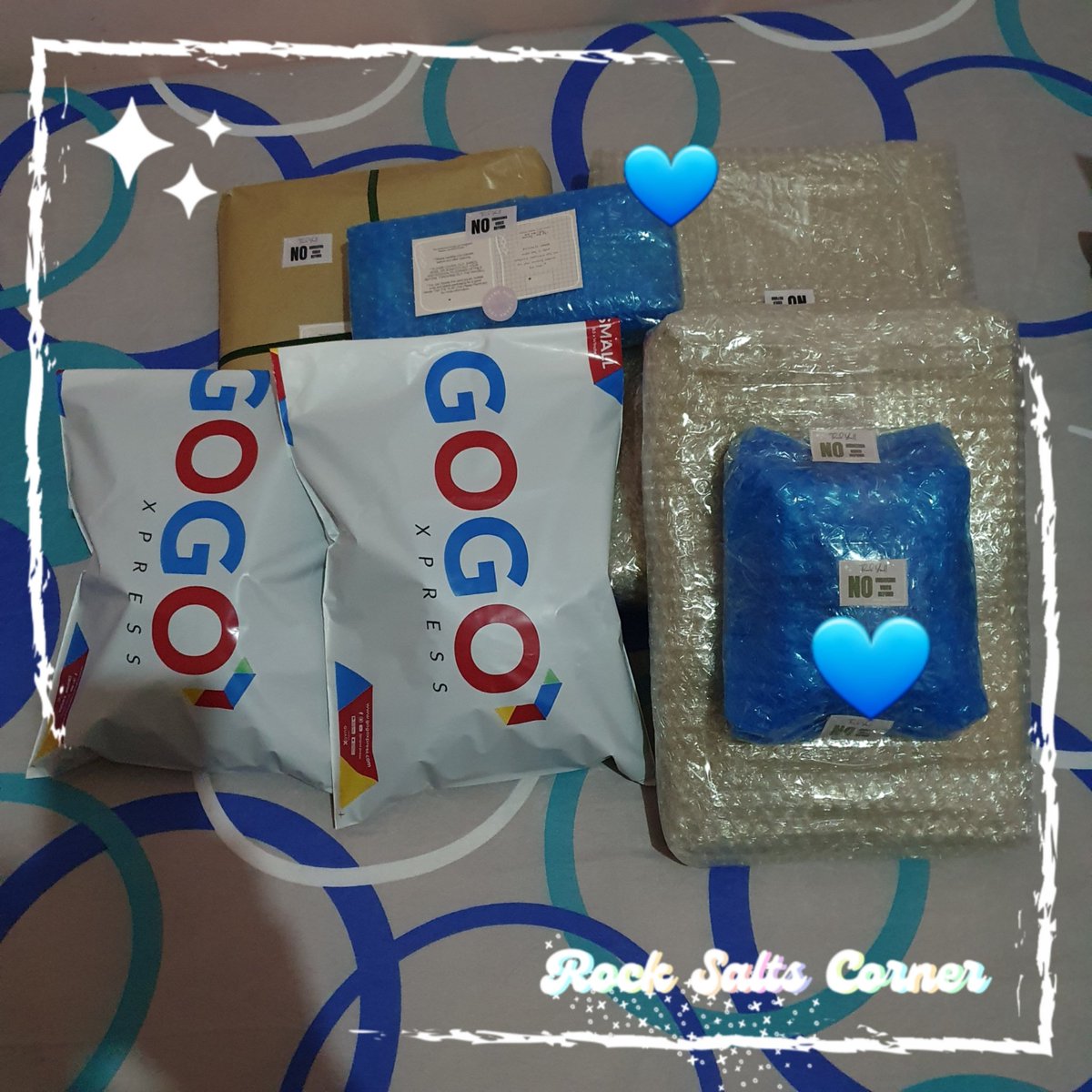 rocksaltscorner's tweet photo. ꒰ #RSCUpdates ꒱

BTOB SG Tingi are all shipped earlier for those who filled out the shipping form, tracking numbers are already sent to your emails, thank you for patiently waiting and for trusting us with your budols!💙✨ https://t.co/YeBxs4KxDX