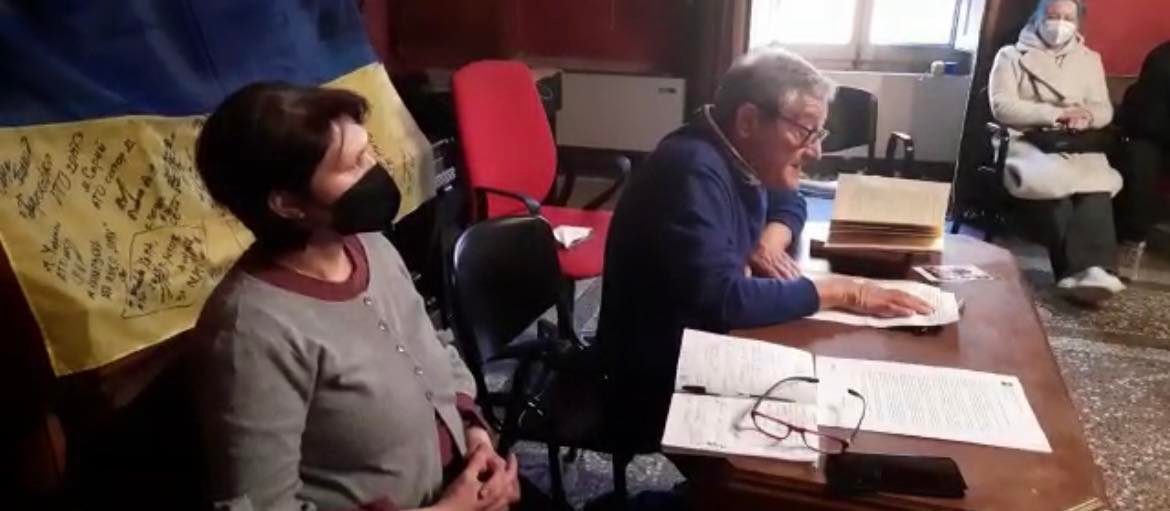 rtavideotaro's tweet photo. Un incontro per parlare della drammatica situazione che vive l'Ucraina e per esprimere, alla popolazione, la piena solidarietà, è stato organizzato, a Borgotaro, dall'associazione Don Antonio Beccarelli. TG 19.35 https://t.co/fsd4GoCqN3
