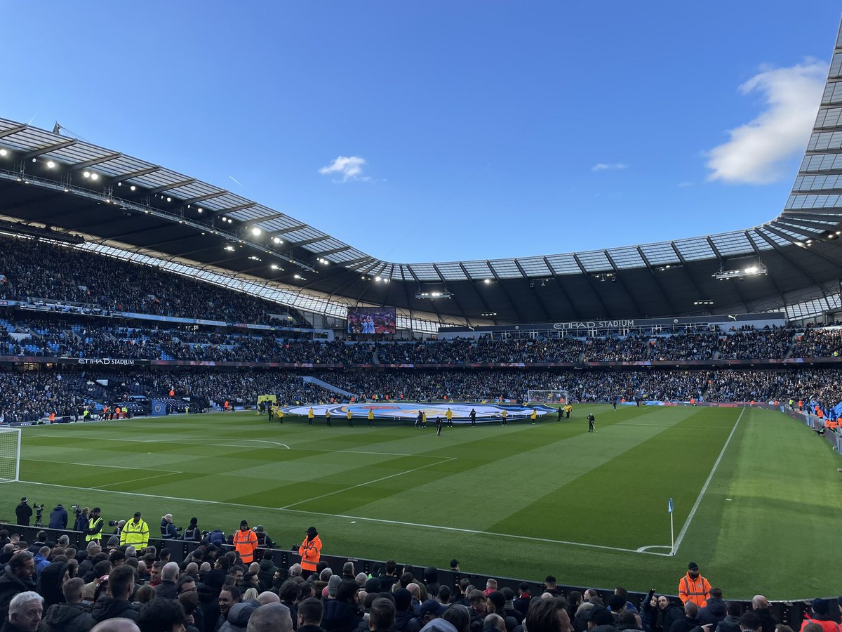 AlexMcAdam94's tweet photo. Thanks for sorting me out @United4You1 shame about the shocking performance! https://t.co/tkUZB8RfeE