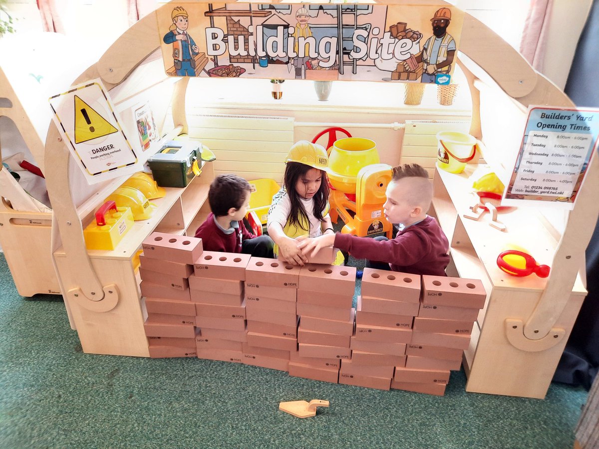 Great work today from Adil, Madalina and Ceejay creating a brick wall together! Team work 💪 🙌 👏 👌