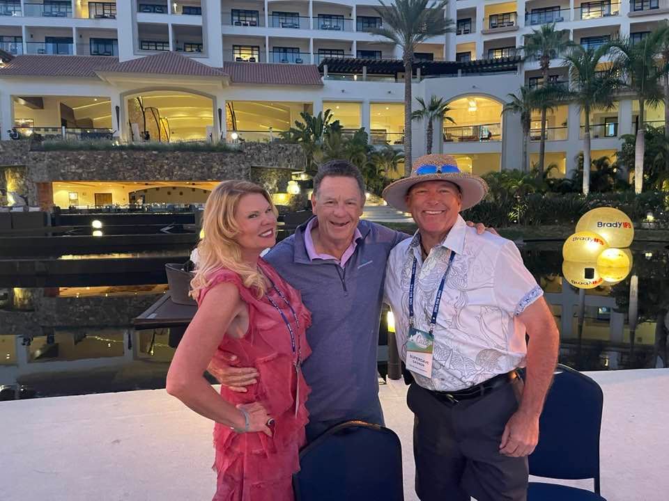tracigero's tweet photo. Making Real Estate FUN again!!! Realtors get FREE with eXp! #onebigfire https://t.co/wk9UwMZ9BN
