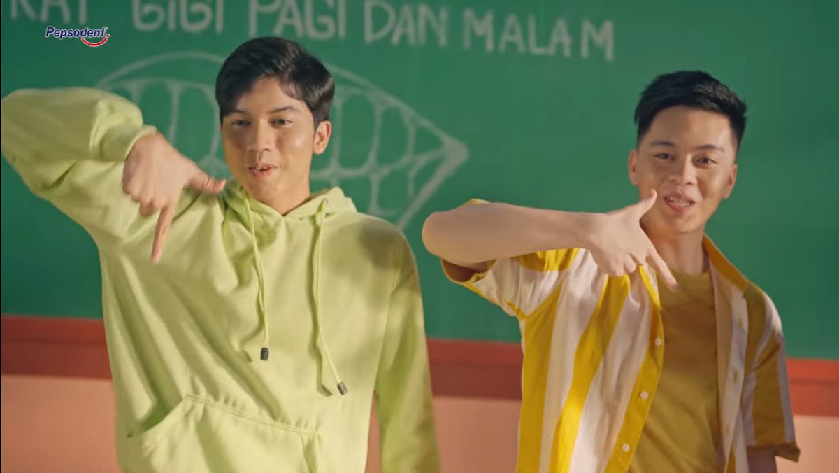 fenjiloops's tweet photo. Fenji at Pepsodent

#FENLY #FAJRI #FENJI #UN1TY https://t.co/90ktxkNlxD