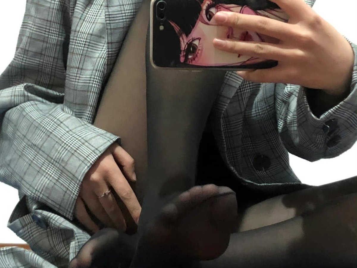 qiujiang2000's tweet photo. 不可以色色哦😯 だめ だめ https://t.co/QGLaYTfL5y
