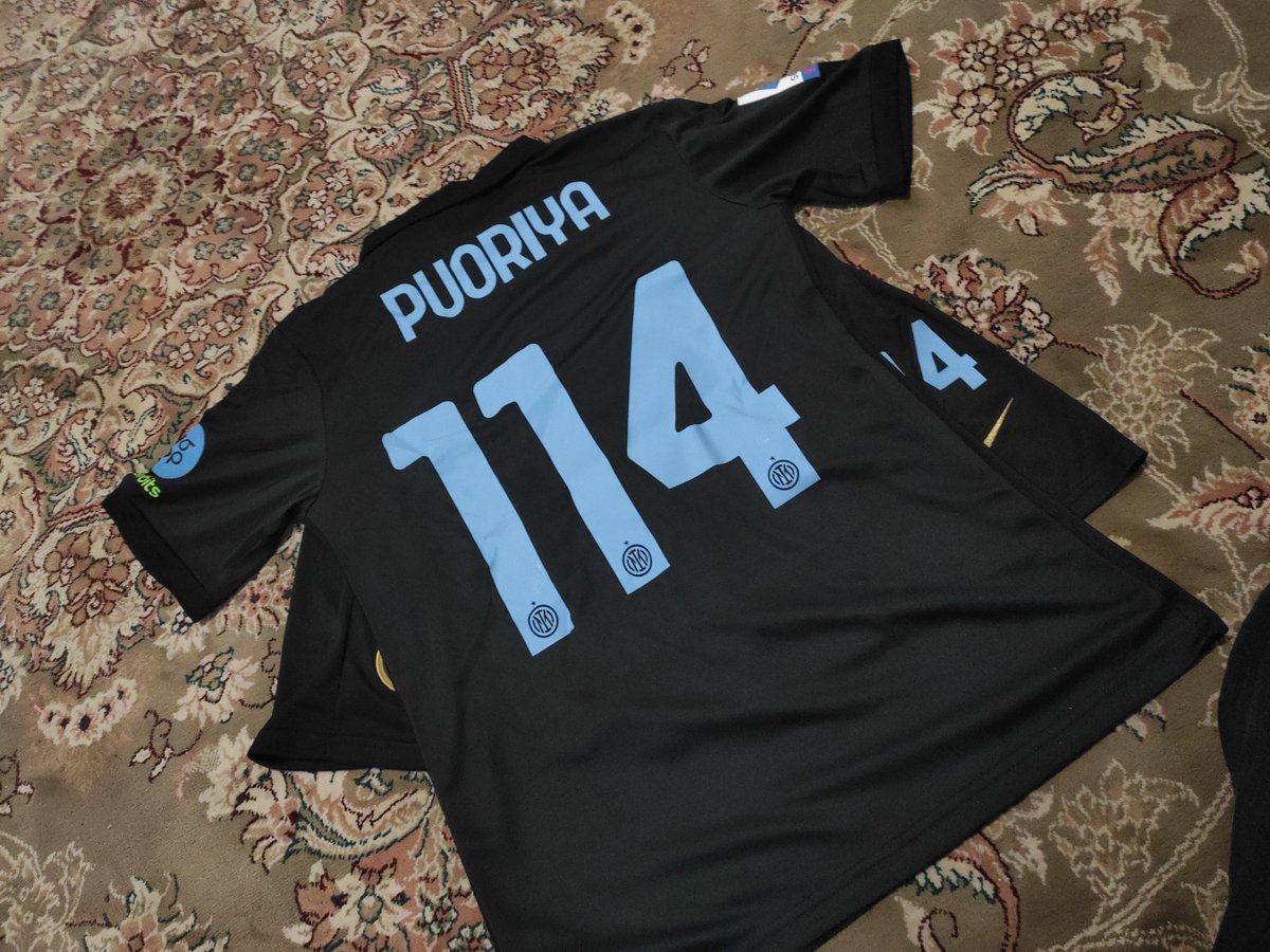 inter_curvanord's tweet photo. Two days left to complete 114 years of honor and prestige💙🤤🖤
@Inter ...
#interir
#inter_iran
#inter_tweet
#curvanord https://t.co/5R5u5sH72j