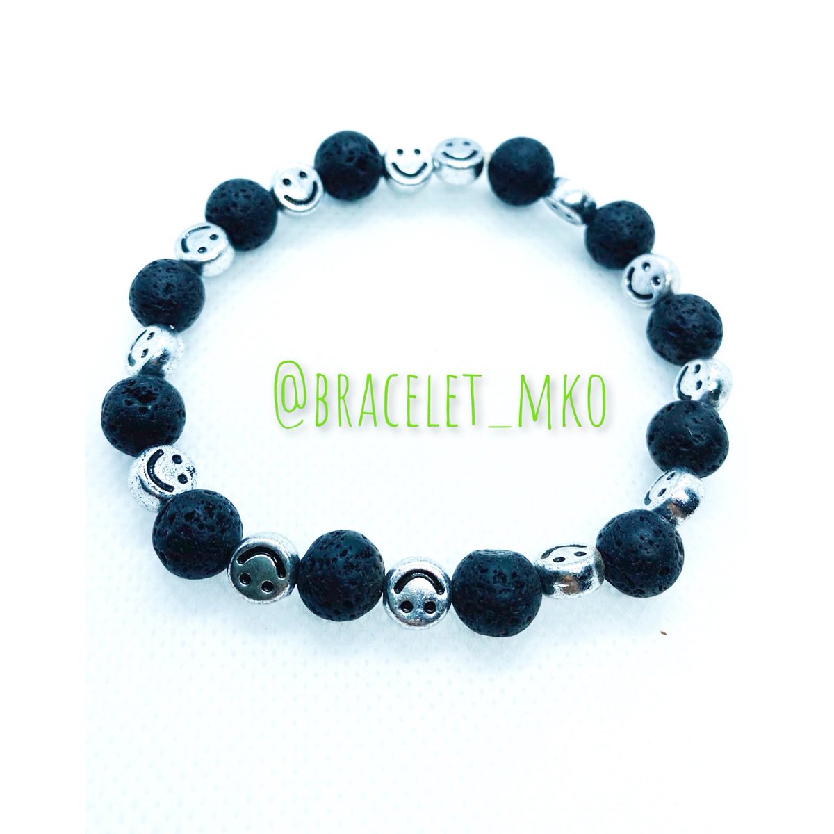 bracelet_mko's tweet photo. Nuevos diseños 💫
Visita el Instagram @bracelet_mko 
Cualquier duda a nuestro email: bracelet.mko@gmail.com https://t.co/ItWWvenbHl
