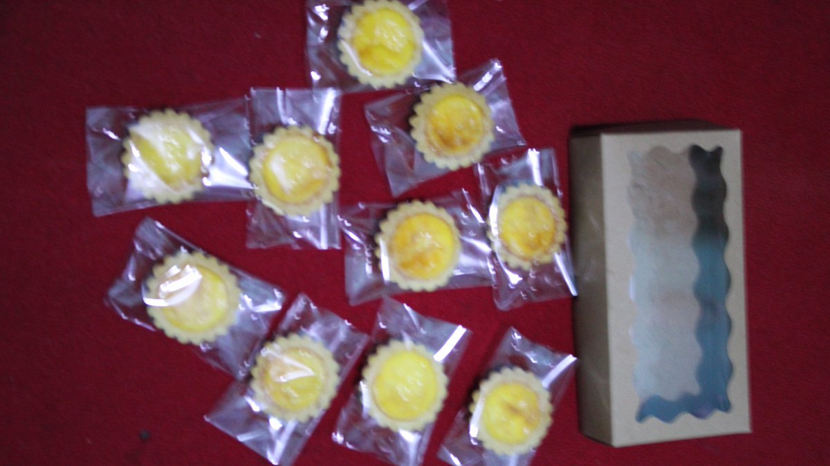 yesikaaa97's tweet photo. https://t.co/g6xmf5lcbI

Jangan lupa diorder pie susu nya ini creamy banget loooh https://t.co/a0isNb2Neu