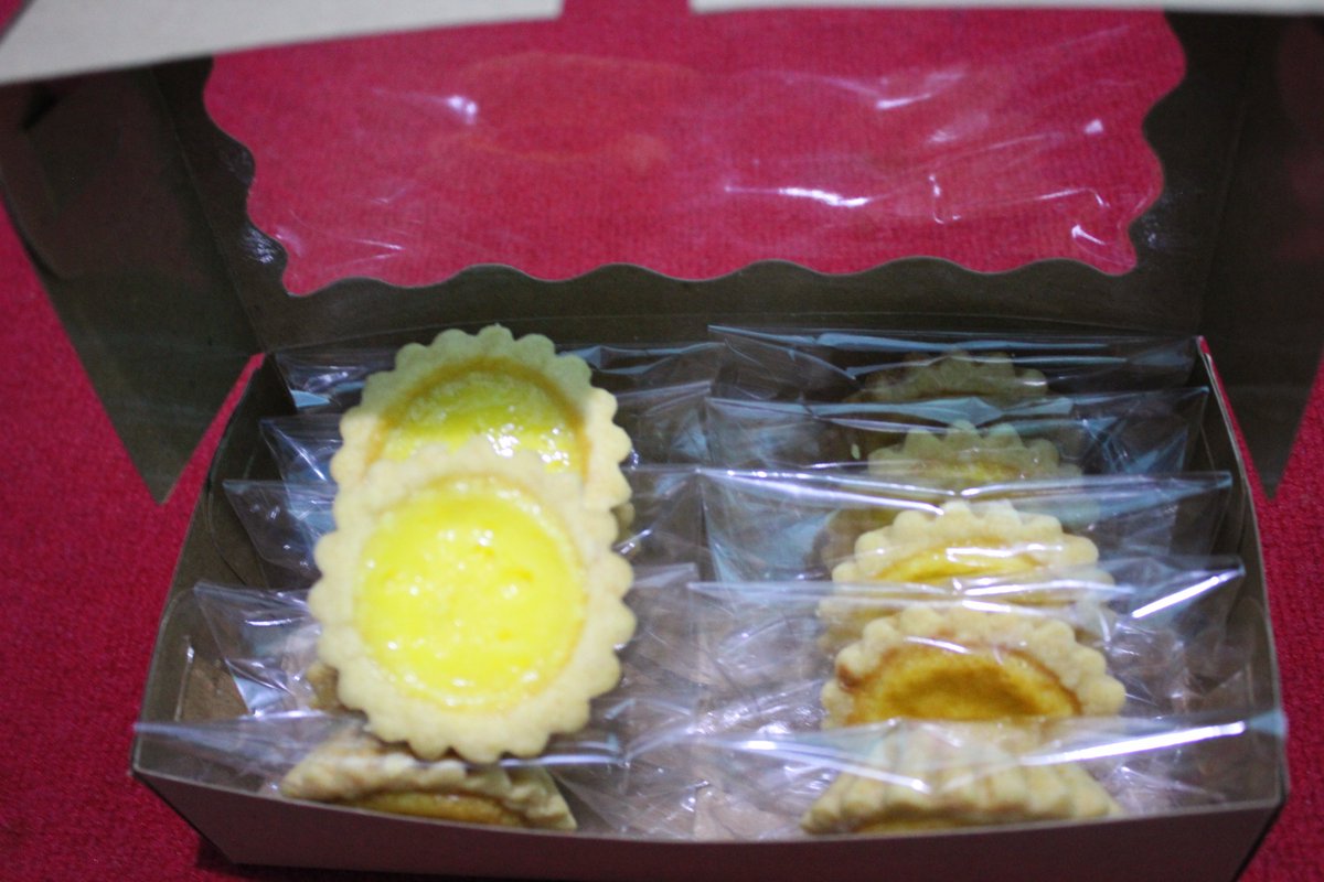 yesikaaa97's tweet photo. https://t.co/g6xmf5lcbI

Jangan lupa diorder pie susu nya ini creamy banget loooh https://t.co/a0isNb2Neu