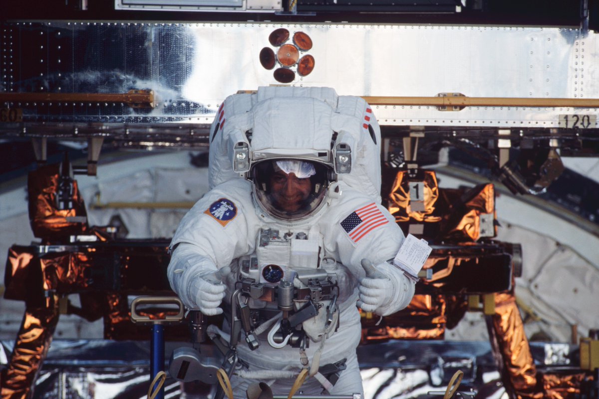 Astro_Mike's tweet photo. Today is the 20th anniversary of my second spacewalk, it changed the way I think about "home." I will always be a New Yorker and a proud American, but after viewing our beautiful planet for those many orbits I realized that my true home is Earth, a home that everyone of us shares https://t.co/3Q3Cv0iHY9