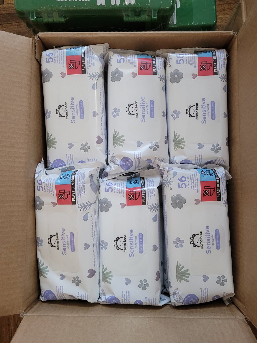 Donations going to <a href="/scouts/">Scouts</a> later today for Ukraine <a href="/MJ_Ellis/">Mark Ellis</a>