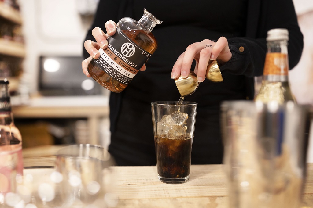 In good spirits with a rum deal

<a href="/bgateway/">Business Gateway</a> <a href="/OldMotherHunt/">Old Mother Hunt</a> #Scotland #Scottish #spirits #rum #distillery #distilleries 

scottishfield.co.uk/food-and-drink…