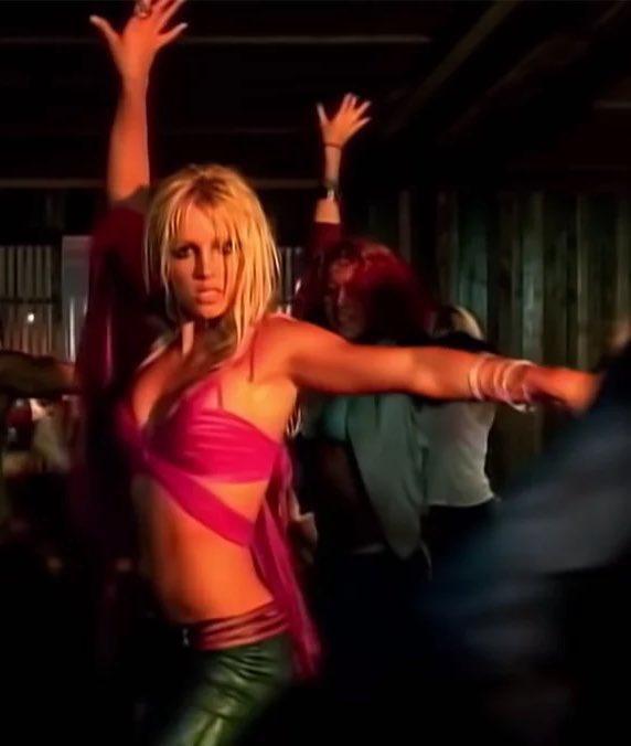 BritneyTheStan's tweet photo. Britney Spears was rated the best professional industry dancer this century by the American College Dance Association. https://t.co/NfZBmqUSkl