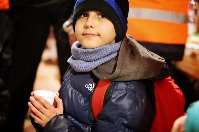 WFLAJosh's tweet photo. JOURNEY. An 11-year-old boy traveled to #Slovakia on his own. The little Ukrainian crossed the border with a plastic bag, a passport and a phone number of his relatives, which his parents wrote on his hand. (via Ministry of Foreign Affairs of #Ukraine) #RussiaUkraineWar https://t.co/FzFGERjYbx