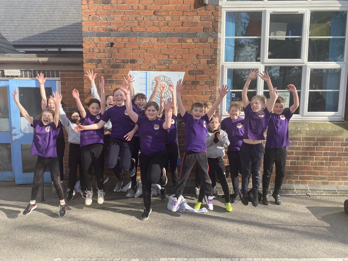 cutthorpe's tweet photo. What a day for sports today here at Cutthorpe PS!!! Y5/6 headed back to swimming lessons and the whole school were back outside enjoying the sunshine with Derbyshire’s SHAPE partnership! ⚽️ 🎾 🏊‍♂️ 🏃‍♀️ 🏒 🏀 💪 
.
.
#teamcutthorpe #sports #primaryschoolrocks #SHAPEpartnership https://t.co/d5BozAmu5h