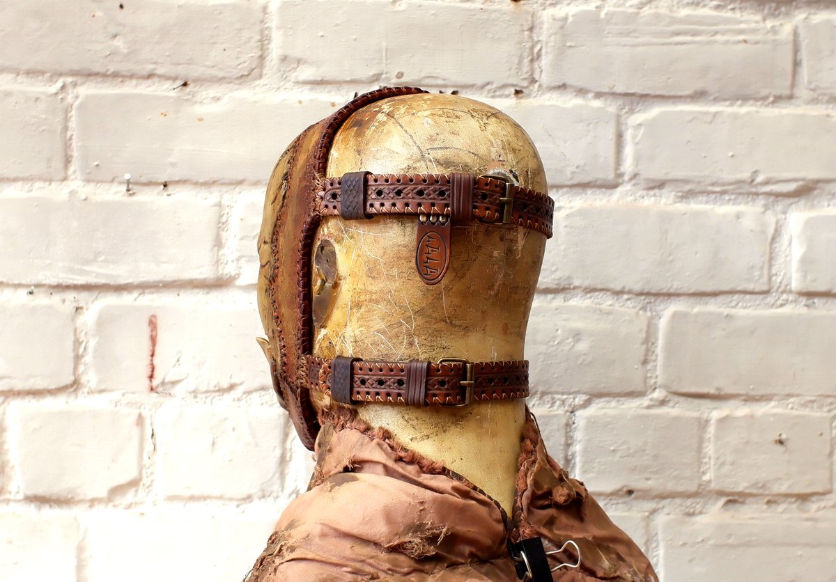 EmpiricEmporium's tweet photo. Handmade Leather Mask, Skin mask, Monstrosity Construct Mask "Revelare"
https://t.co/sa9v3gu6xD
https://t.co/Ib8fVBu7Kf
https://t.co/vzq5SdjHRK
https://t.co/iDMqlhXabu
#HandmadeMask #LeatherMask #LeperMask #HorrorMask #MaskCosplay #FantasyMask #Mask #Horror #Leathercraft https://t.co/460ZHdnR3q
