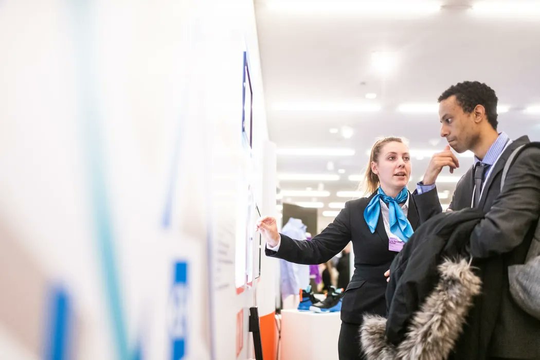 CareersWeek's tweet photo. See Inside #MotorCareers with 360 VR Heavy Vehicle Tech 🚐🚛🚛

https://t.co/7MAux4OXPZ

https://t.co/7MAux4OXPZ

@IMICareers 
 
#MotorCareers 
#VR
#HeavyVehicle 
#SeeInside
#NCW2022 https://t.co/gjFjJzkS94