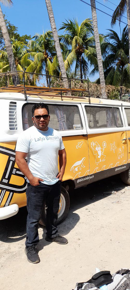 Bitcoin Lake / Lago Bitcoin Guatemala 🇬🇹🍊💊⚡️ (@lakebitcoin) on Twitter photo One of the team members <a href="/Bitcoinbeach/">Bitcoin Beach</a> - Eliazar is teaching them a thing or two about #bitcoin 😉 #Guatemala #bitcoinlake One of the team members <a href="/Bitcoinbeach/">Bitcoin Beach</a> - Eliazar is teaching them a thing or two about #bitcoin 😉 #Guatemala #bitcoinlake
