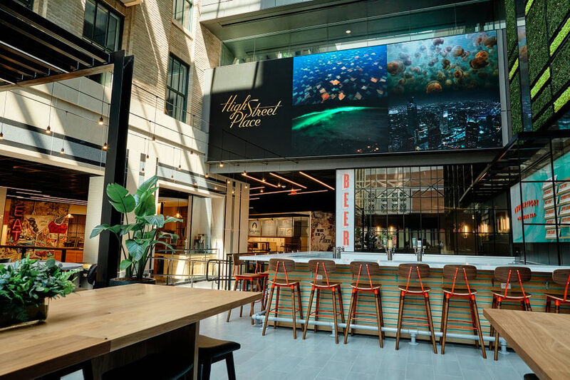 dprojection's tweet photo. If you're in Boston, stop by @HighStreetPlace for gourmet food options from 19 different vendors. Designed like a Parisian street, the space is filled with its own special ambiance - complete with a massive 28' wide #RadianceLED display from @DProjection.
https://t.co/nOupM59VRs https://t.co/RcaDY1xkCu