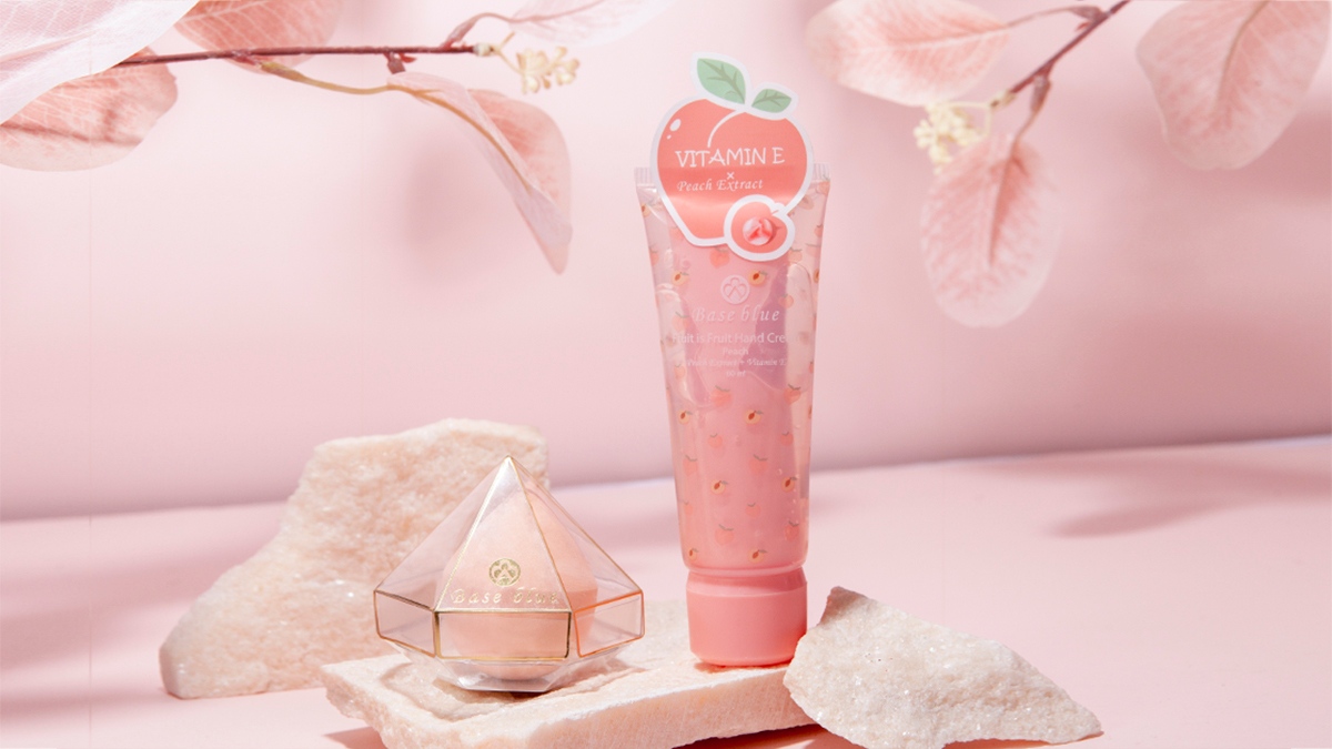 BaseblueC's tweet photo. Sending you some spring vibes. 

Don't forget to get your free hand cream using code "SPRING" at check out!

#basebluecosmetics https://t.co/INd93Z40tx