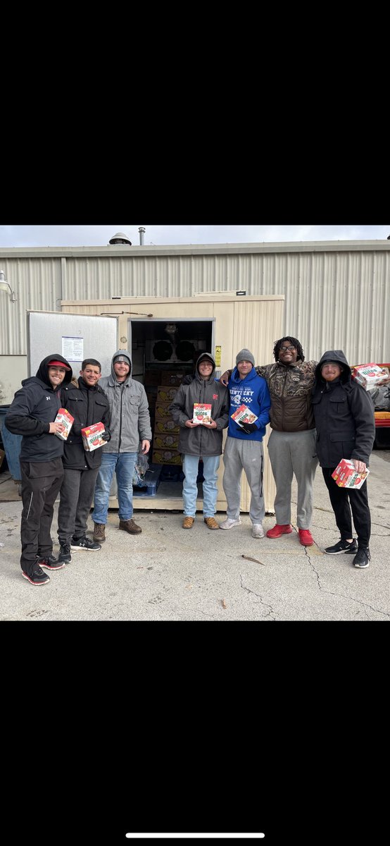 Good start to the week helping unload food for the food drive here in Coffeyville. #RavenGangHelpers