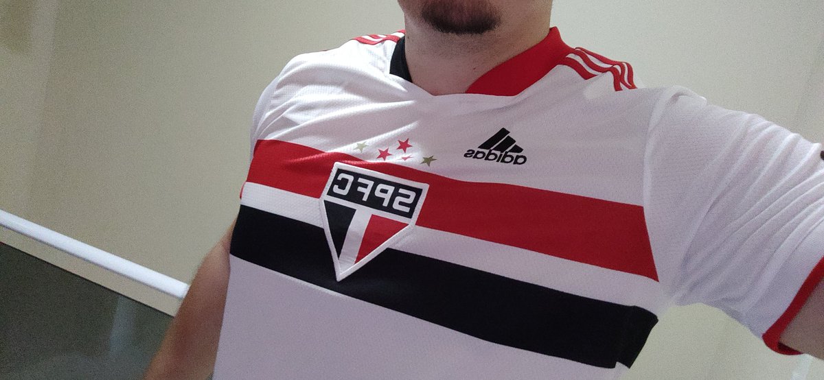 diegolemos88's tweet photo. @BitsoBr @Will_5PFC @abrunacanhota @Lucasjeff_00 @pedro_012 @pedrosx72 @Lost_Boy97 @twitch_rnatv @cartolamarechal @KIFUZHUE @EmmanuelNobreg4 @conegoods @mota97fm @BARRETOEFILHOS @EltonR_32 @SaoPauloFC Muitooo obrigado ❤️ https://t.co/ln5EqUbiKY