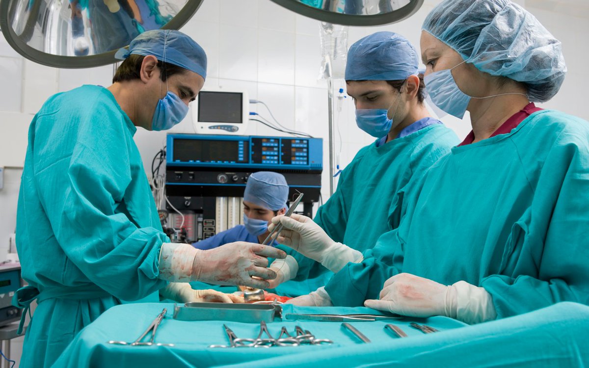 schoolcraftnow's tweet photo. Skilled workers in Surgical Services are urgently needed. Learn more about the career opportunities in these new programs at Schoolcraft College here: https://t.co/mronoxJkII #newprogram #surgicaltech #sterileprocessingtech https://t.co/W8vLwZ3WVN