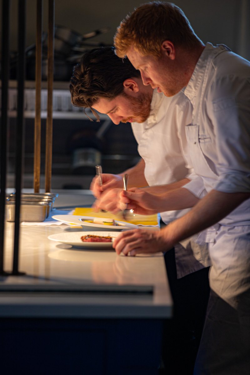 CartonFairmont's tweet photo. A wonderful few days with @markmoriarty1 and Derek Kelly collaborating in Kathleen’s Kitchen.

Thank you for all the delicious plates you created for Kathleen’s Kitchen and thank you to everyone who joined us.

#chefcollab #chefcollaboration #kathleenskitchen #cartonhouse https://t.co/CXbPkJy2cd