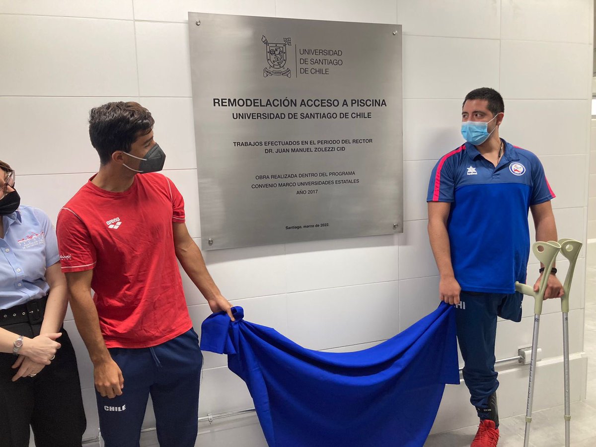usach's tweet photo. Rector Zolezzi junto al vicerrector de @vraeusach inauguraron las obras de remodelación y acceso universal de la piscina y cafetería del patio de los Naranjos. La @Usach avanzando en materia de inclusión y accesibilidad universal https://t.co/EpWemnwmOf