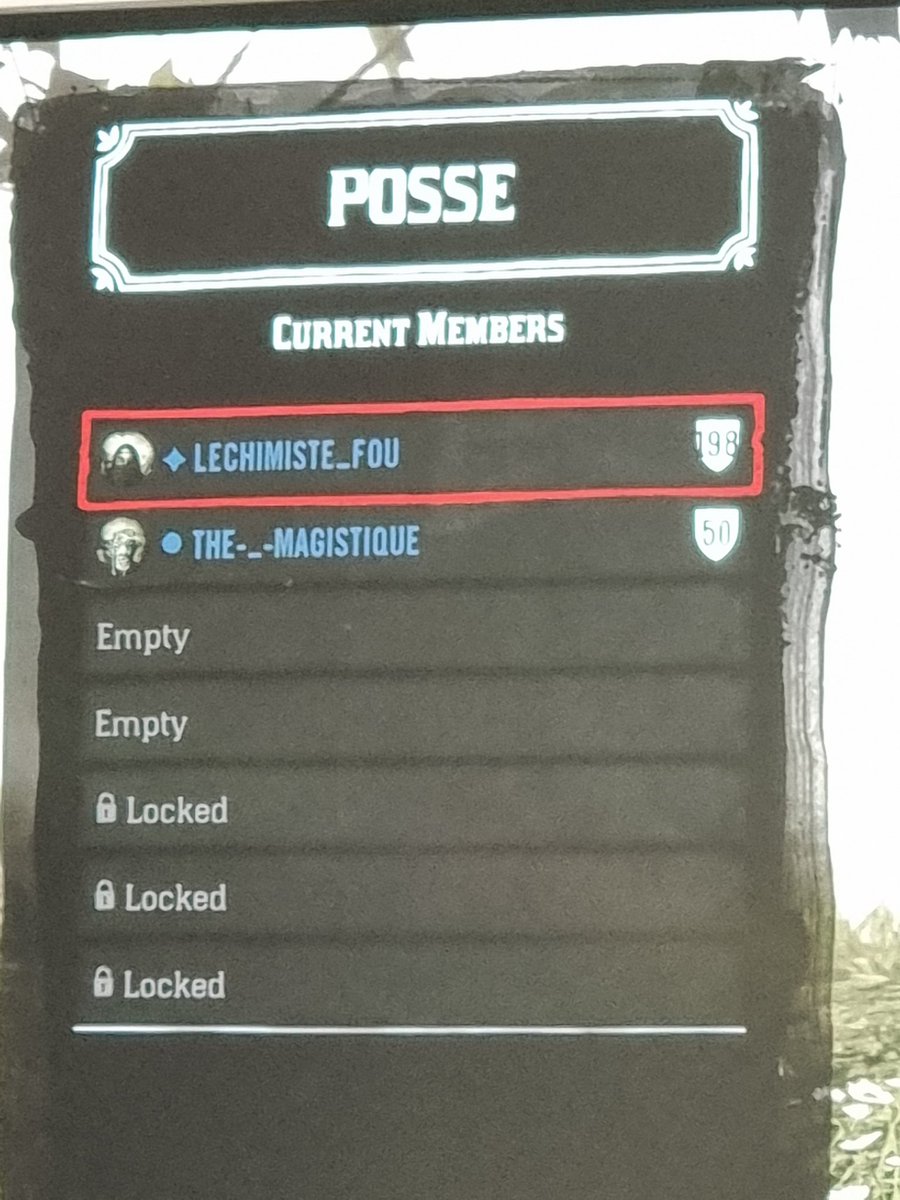 connorhenno's tweet photo. @RockstarGames 
Can't even play game as people are hacking and killing us whilst in defensive mode for no reason and when we report them nothing happens. These 2 players need to be banned https://t.co/wyRAJxVGkq