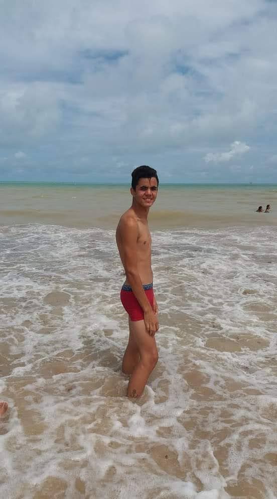 EdsonCo92558970's tweet photo. Me chama no Whatsapp(83) 9670-4504 https://t.co/0RQoqgHMmh