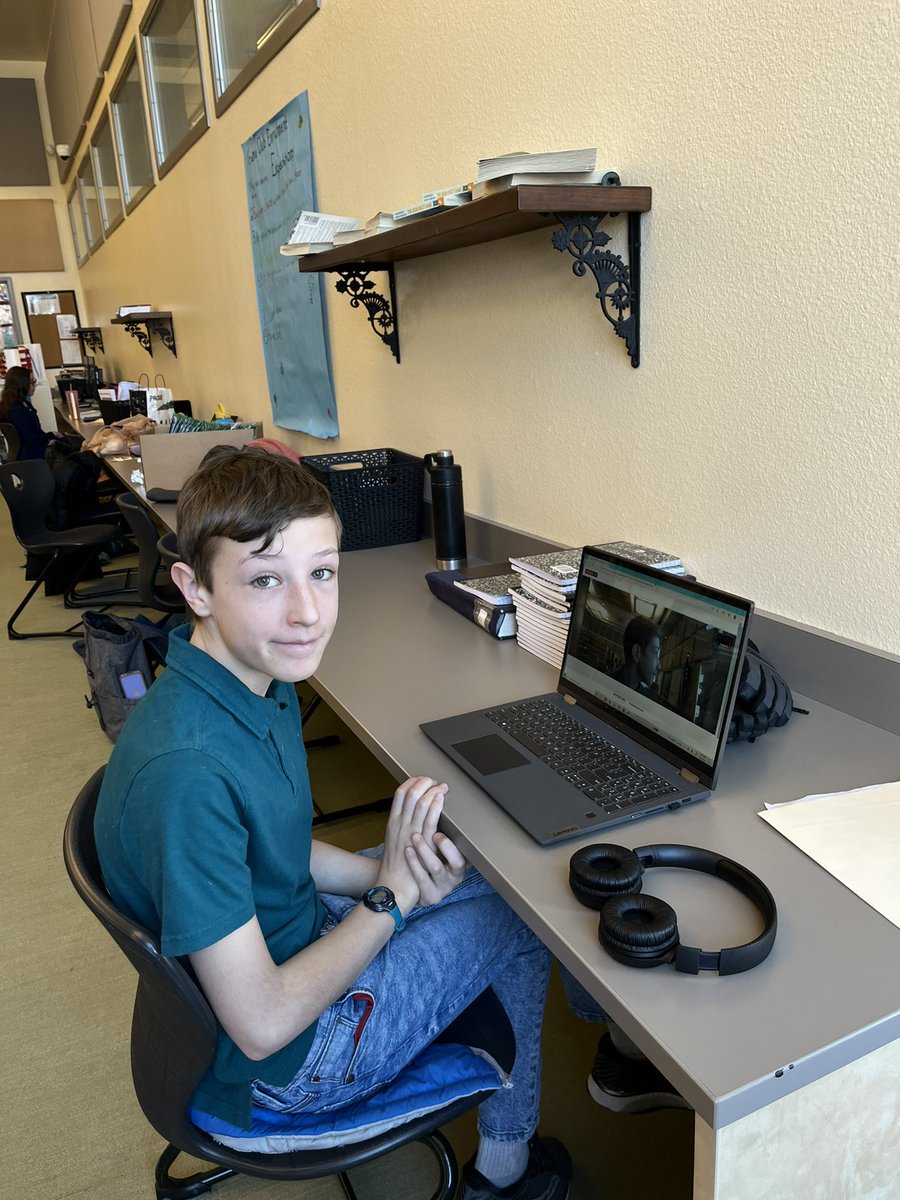 CprineScience's tweet photo. Virtual Wyoming State Science is in session. We’re so proud of our LMS science fair students! @lms https://t.co/lVpaN82Rjz
