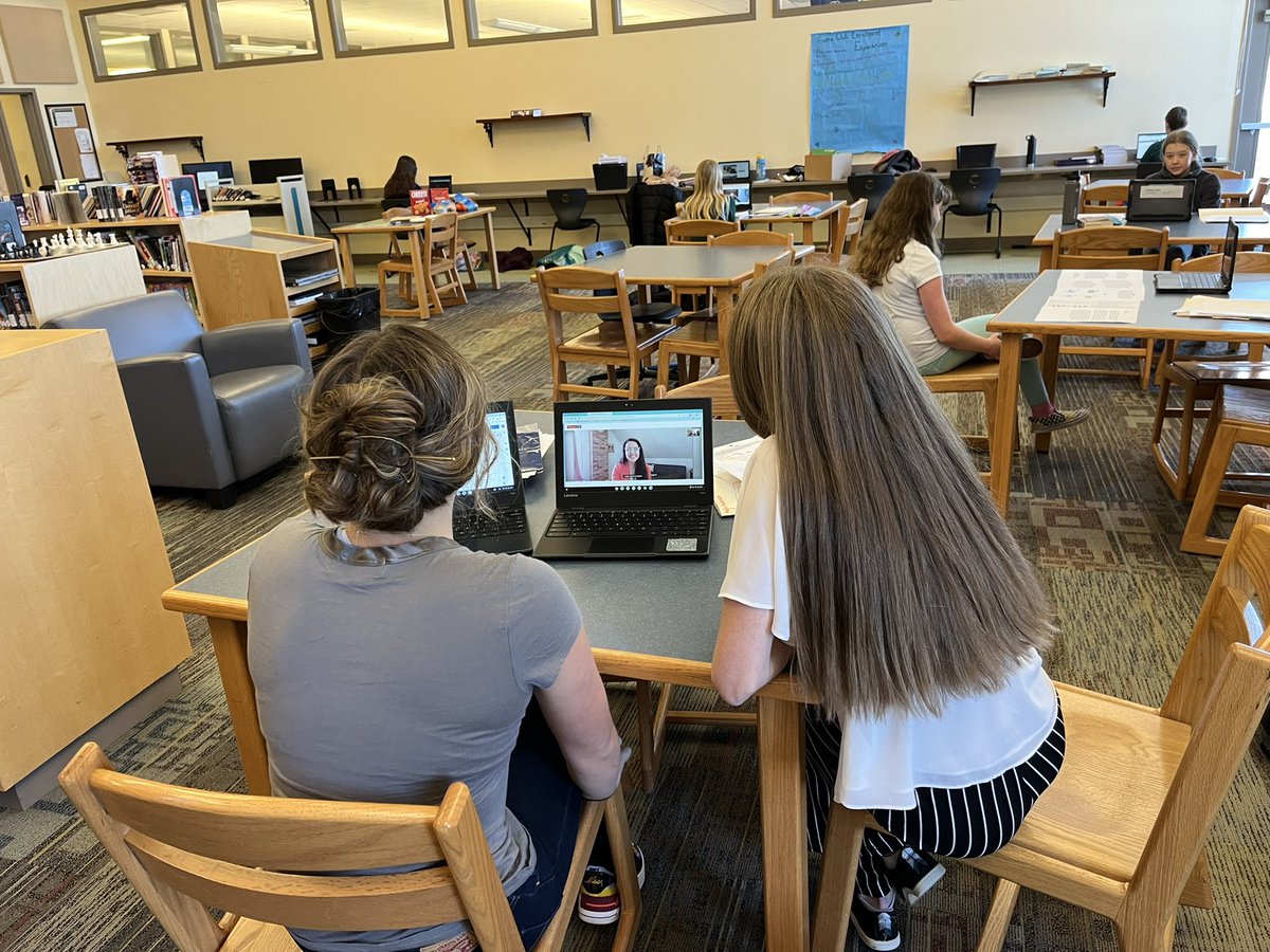 CprineScience's tweet photo. Virtual Wyoming State Science is in session. We’re so proud of our LMS science fair students! @lms https://t.co/lVpaN82Rjz