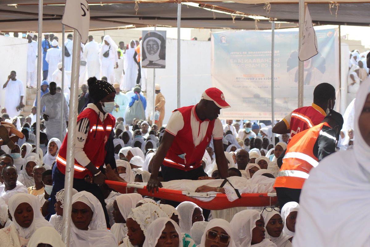 Les secouristes de la région de Dakar avec ses 05 Départements.
Plus de 300 secouristes déployé afin d'apporter une assistance sanitaire ainsi  qu'un Rétablissement des liens Familiaux aux milliers de pèlerins à l'#Appel2022.
 #ActionHumanitaire #redcross #kebetu