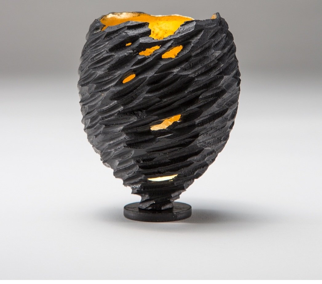 emmetkane1's tweet photo. "Little Tulip of Gold" is part of the Chefs Unite for Ukraine Charity-Auction
This piece is similar to the pieces on each table in Chapter One The 2 Michelin Star Restaurant in Dublin
Bidding ends tomorrow March 8, 2022
https://t.co/AkjEiQF7X5
#chapteronedublin
#artauction https://t.co/8FKTXuJPfK